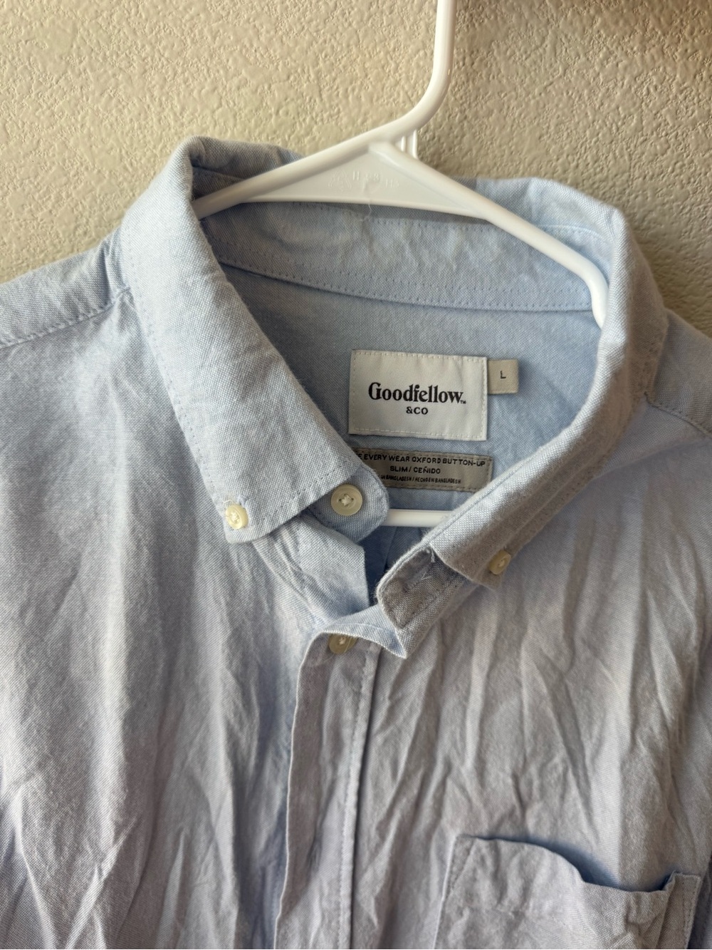Goodfellow & Co Light Blue Casual Button-Down Shirt